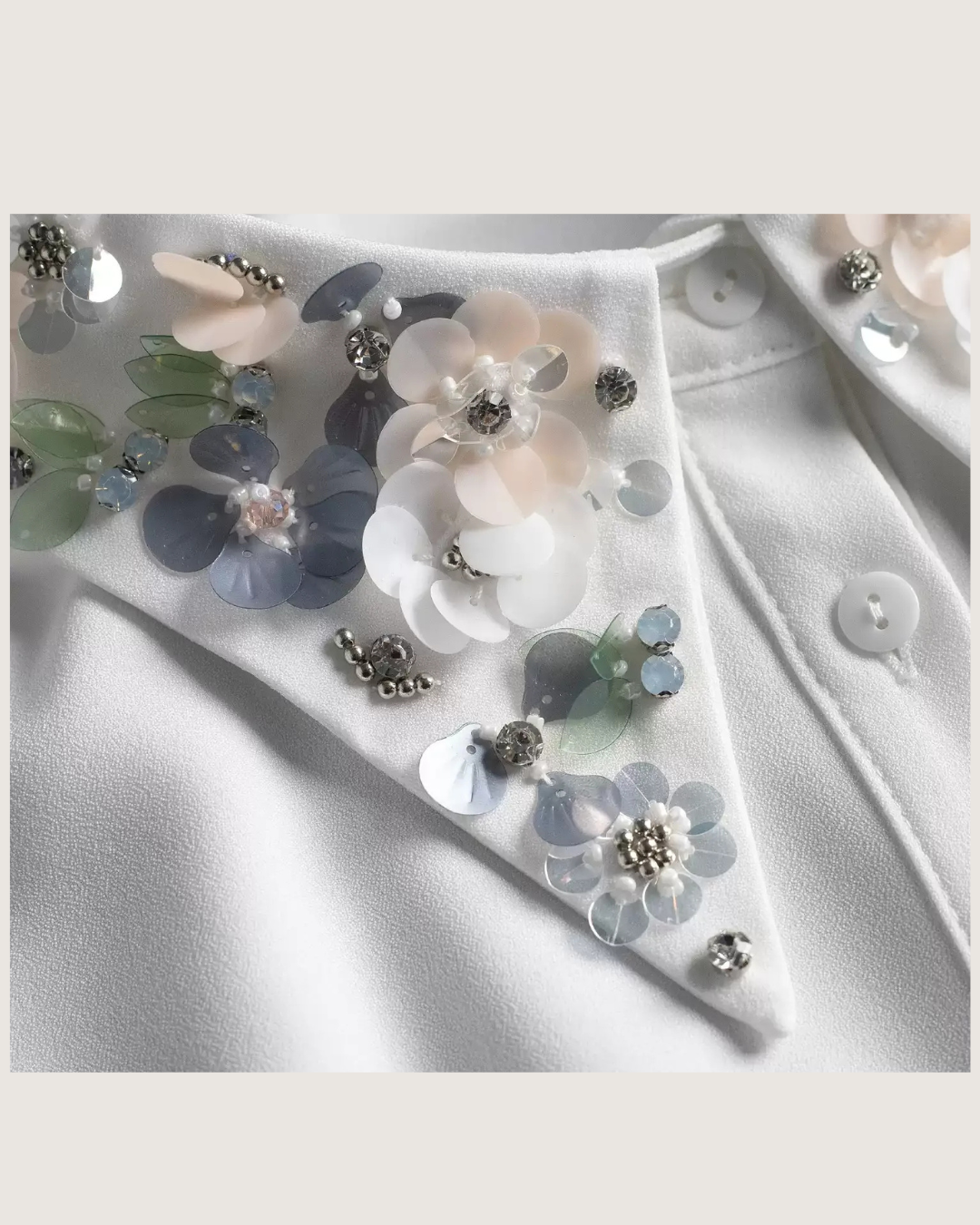 ビジュー刺繍フラワーつけ襟